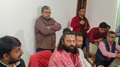 Ashutosh Brahmachari said- Shankaracharya should be sent to jail, he takes money from abroad in the name