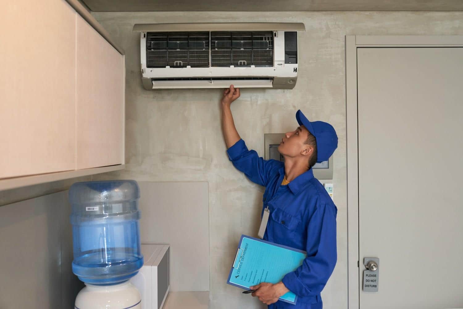 Should you get your AC service jet or standard? How useful and how different from dry service? tech news hindi