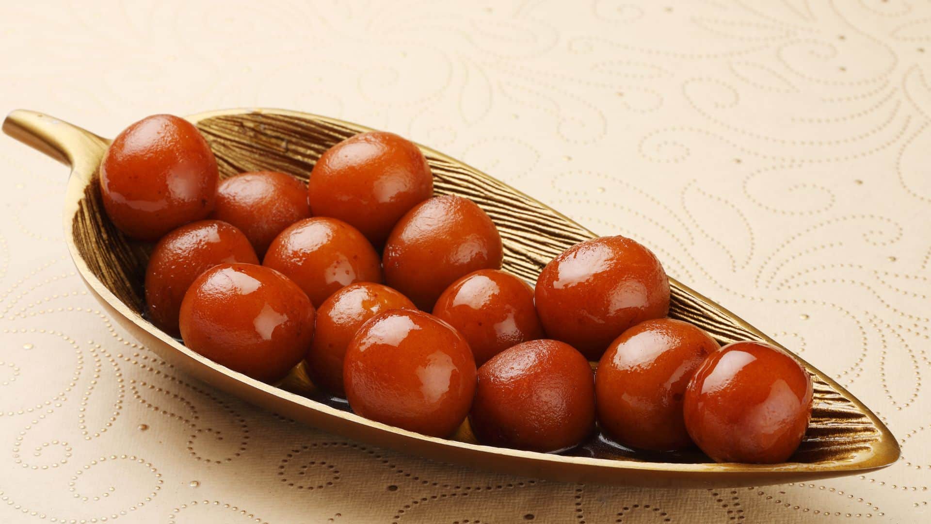 5 easy recipe of sweets for holi festival