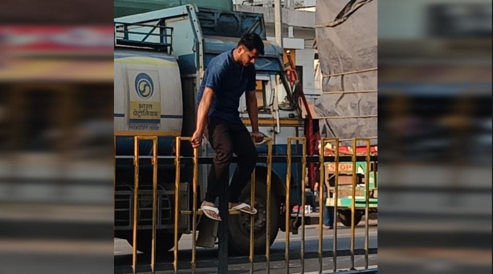 Pedestrians Risk Lives Crossing Highway Even After Fatal Accident