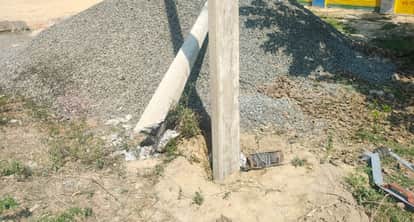 Auraiya Two youths died after an uncontrolled bike collided with pole 11KV pole broke due to the collision