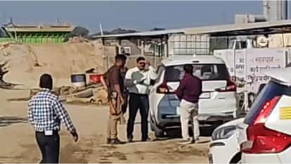 BSP MLA Umashankar Singh's plant raided; ED team arrives in vehicles with groom-bride stickers