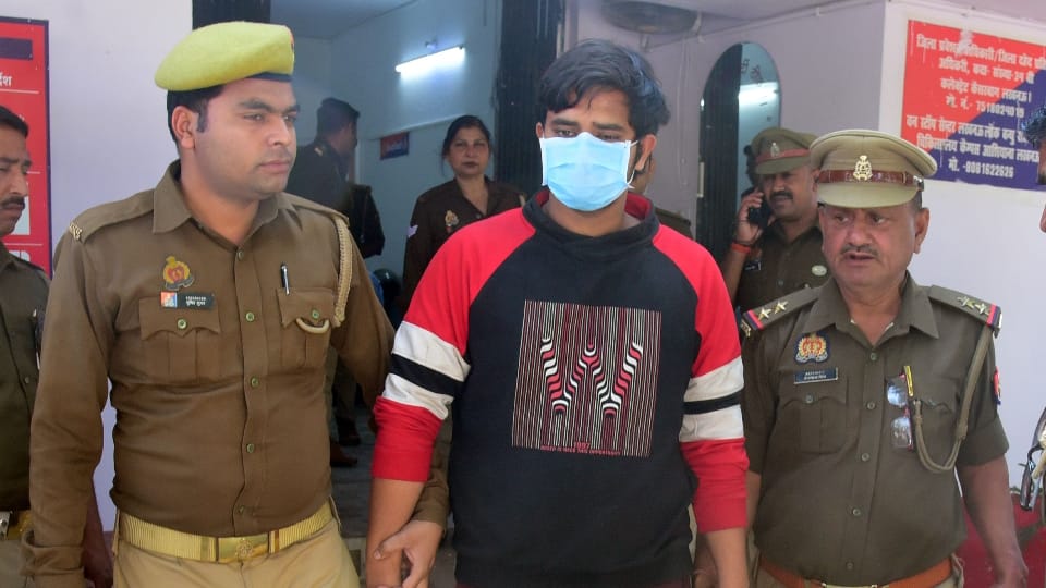 Lucknow Blue Drum Murder Case Accused Akshat learned how to cut a corpse after watching a film