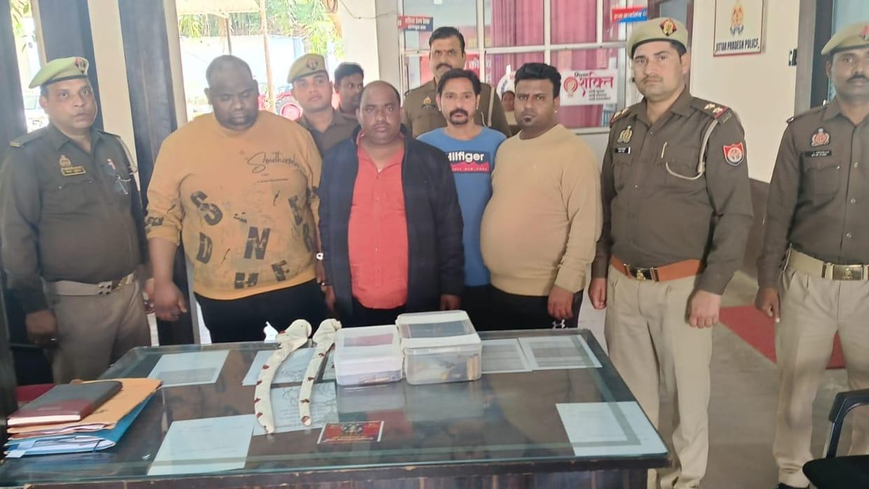 Jhansi: 11 named in the case of death of a female contract worker, nine arrested