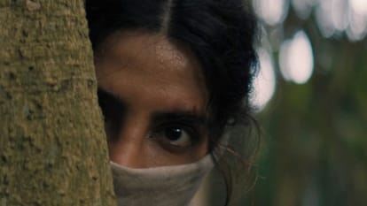 priyanka chopra shared her movie the bluff bts moments on social media