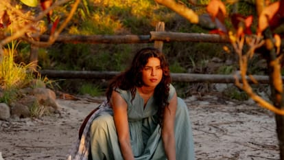 priyanka chopra shared her movie the bluff bts moments on social media