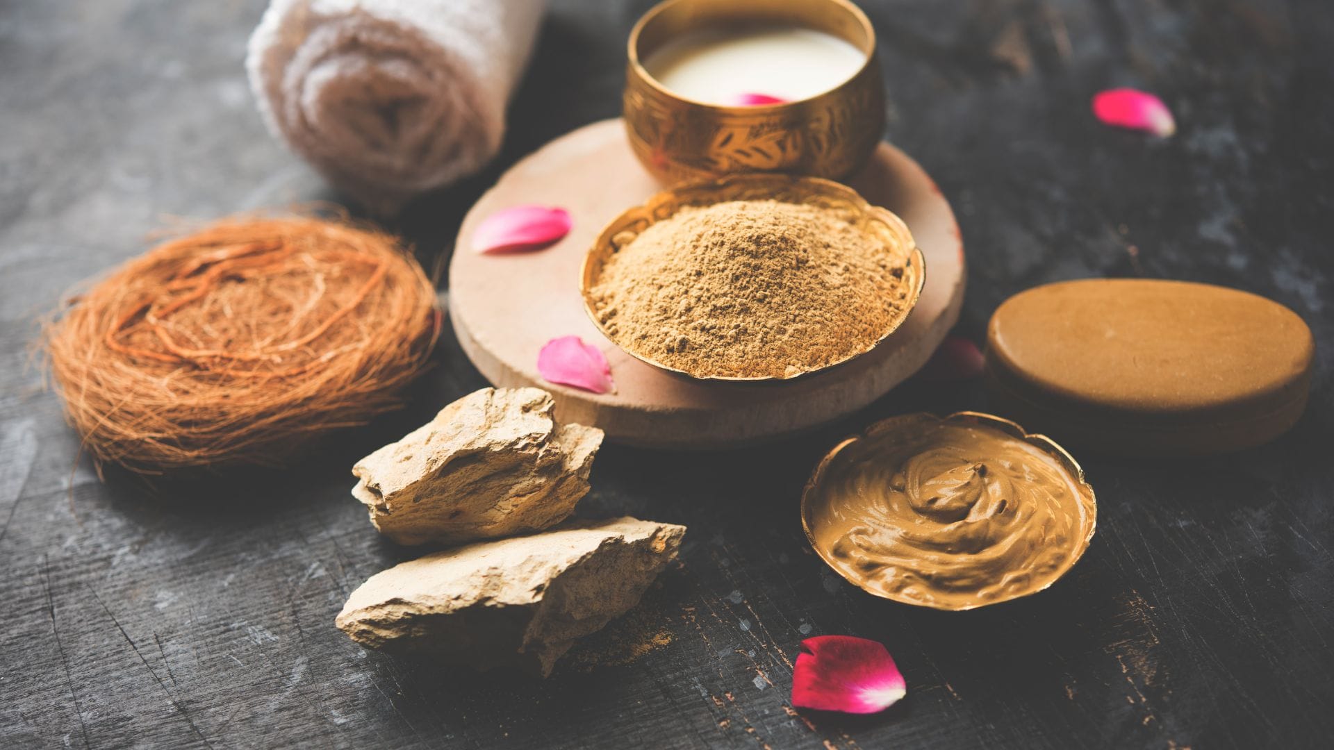 Holika Dahan 2026 Ubtan rituals reason behind applying ubtan on holika dahan in hindi