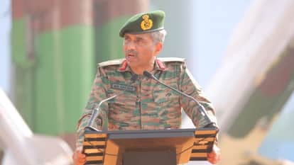 वेस्टर्न कमांड के आर्मी कमांडर लेफ्टिनेंट जनरल मनोज कुमार कटियार