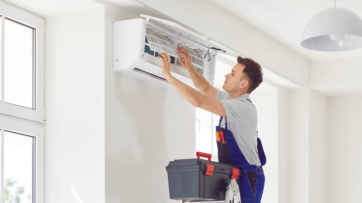AC Maintenance Tips 2026 Questions to Ask an AC mechanic during servicing