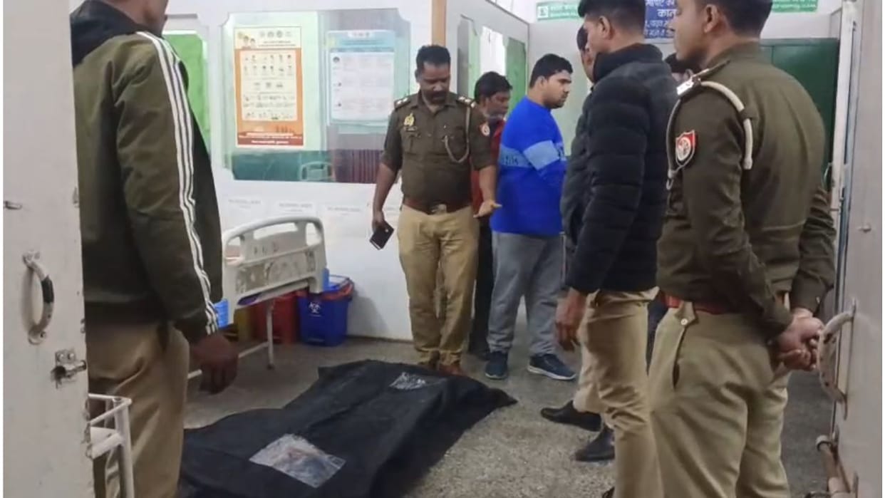 Bike riding youth died in road accident in Bundashahar