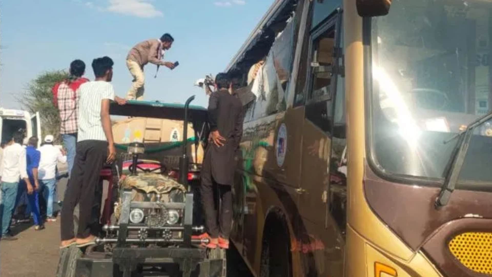 Balotra Bus Accident: Bodies hanging from bus, two brothers beheaded, painful pictures of the Balotra accident