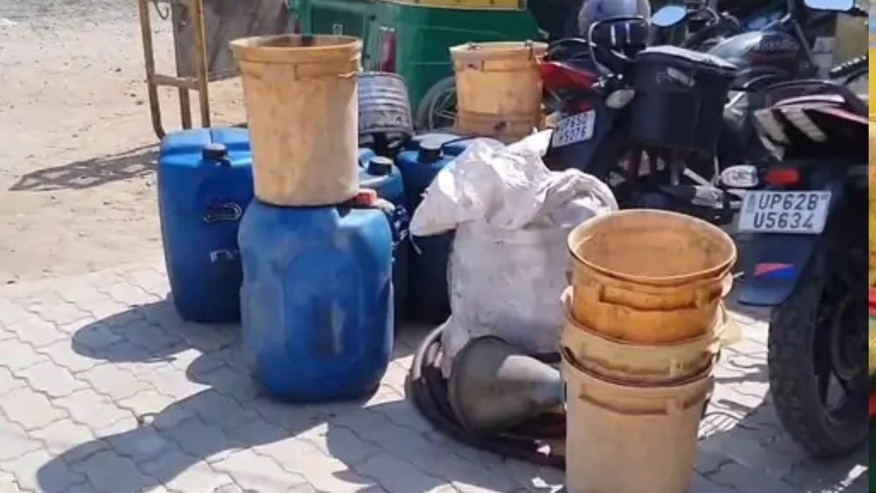 Oil theft racket busted eight arrested over 1000 litres of diesel and petrol recovered in chandauli