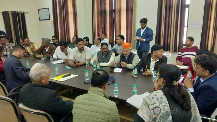 Chardham Yatra 2026: ट्रांजिट कैंप में भी की जाएगी बसों की चेकिंग, ग्रीन कार्ड को लेकर भी हुआ निर्णय