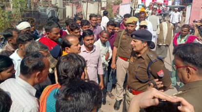 Mahoba Accident When dust cleared five women lay bleeding on highway their breaths stopping as they cried out