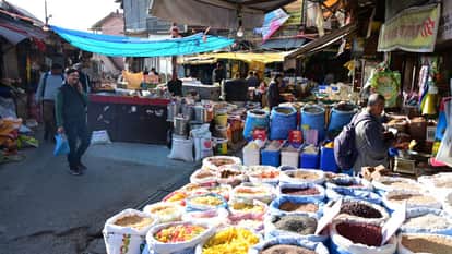 Himachal Packing game desi ghee and refined oil reduced in weight to make them look cheaper