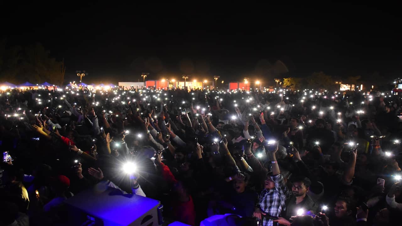 Singer Kailash Kher performed at Amar Ujala Jeevanjali Shivoham in Bareilly