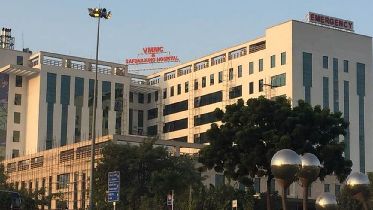 Complex heart surgery: Robot performs a feat, Safdarjung Hospital doctors make history