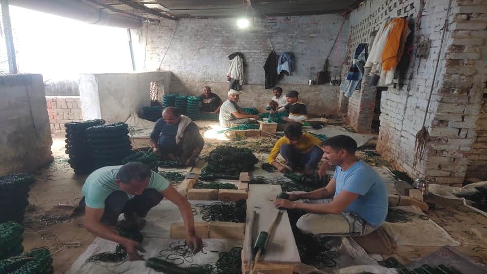 Workers Pay the Price with Their Lungs in Firozabad