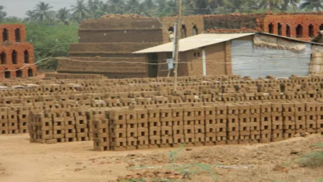UP: Brick kilns can be set up 800 meters from residential areas; revised 2026 rules apply, providing significa