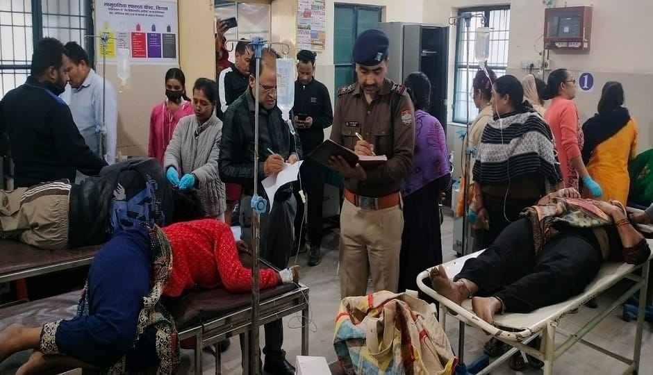 Accident on Kichha bypass: Auto-bike collision, ten injured including mother and son