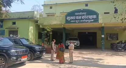 seoni malwa black deer poaching wildlife conservation forest officers suspension negligence