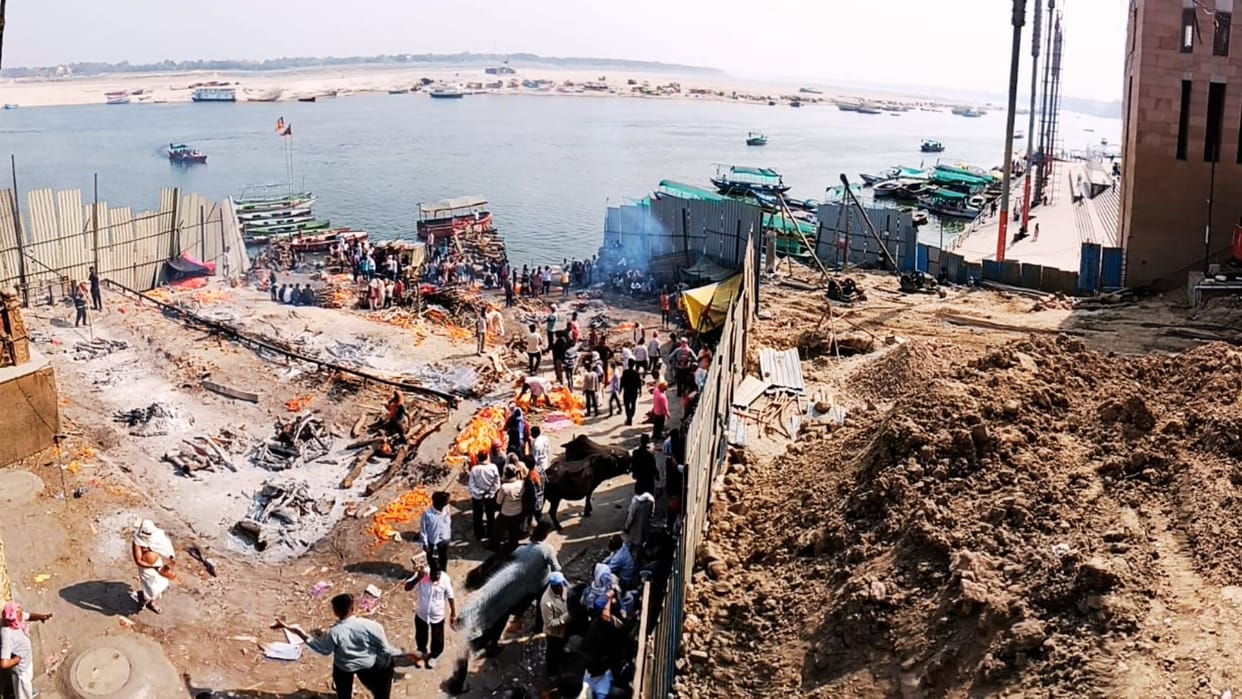 Holi of pyre ashes will be celebrated in Manikarnika temple not on ghat in varanasi