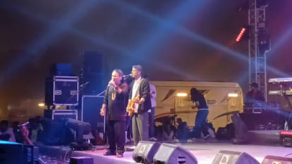 Kanpur: Shivoham filled the atmosphere with Shiva, Padmashree Kailash Kher's songs heightened spirituality