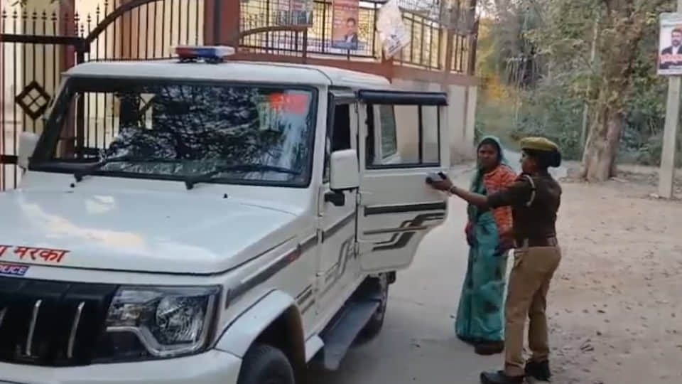 आरोपी मां को पुलिस ने किया गिरफ्तार