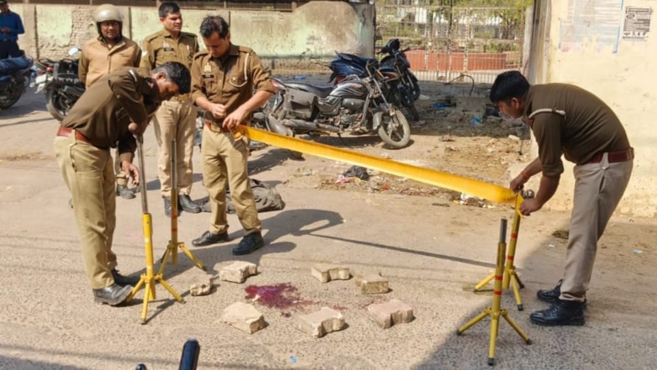 Aligarh Murder Case Anshu Tomar father says Prithvi himself called his son and got him murdered