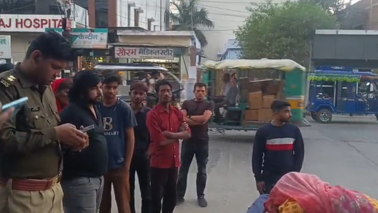 Farrukhabad: बेकाबू स्कार्पियो की टक्कर से खेल रहे बालक की मौत, परिजन बेहाल