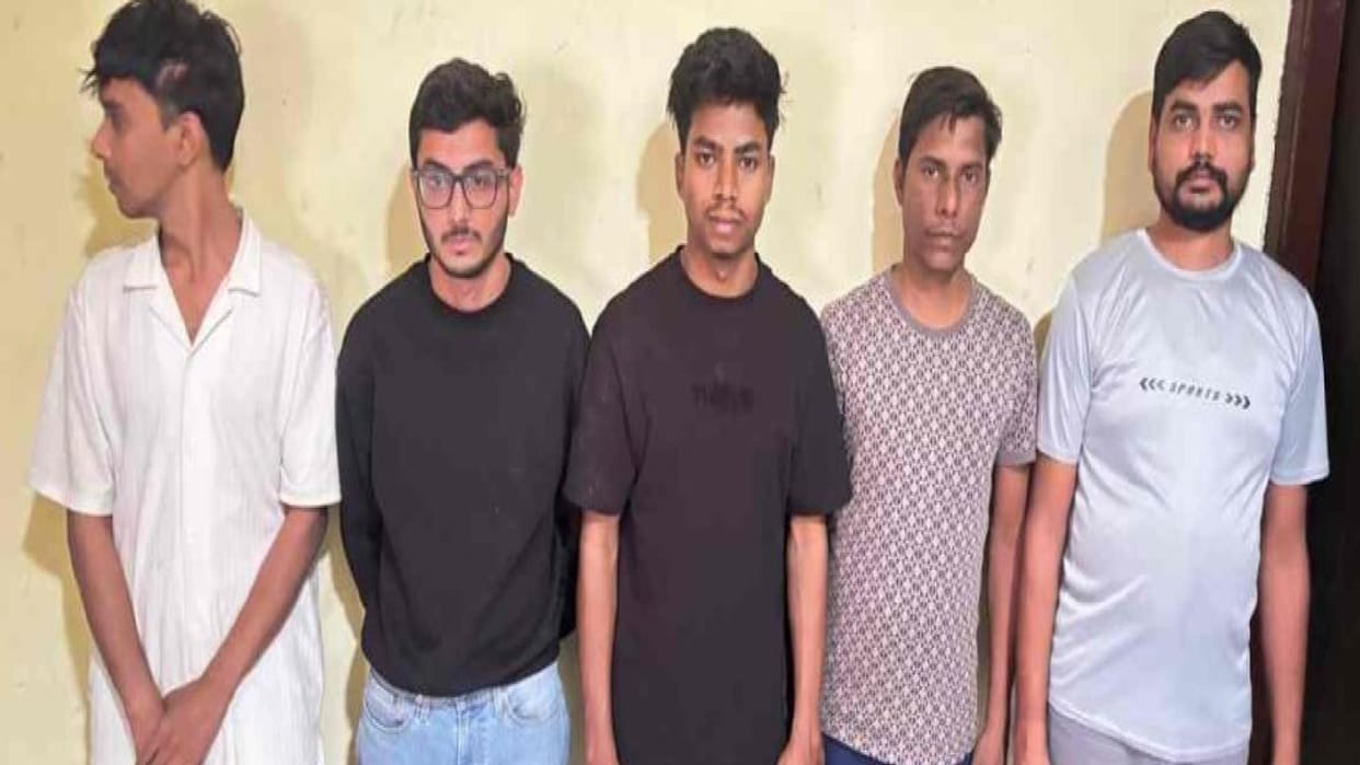 Online cricket betting network was running with Dubai connection, seven accused arrested from Raipur-Goa