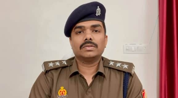 क्षेत्राधिकारी अतर्रा प्रवीण कुमार