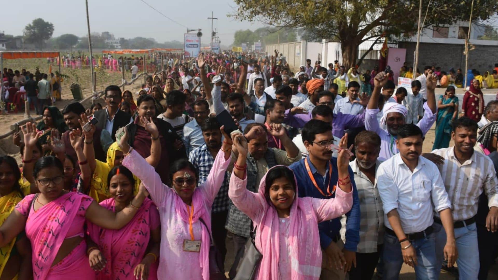 Plantation in Kashi Urban forest on 350 bighas of land special irrigation for 45 minutes three times week