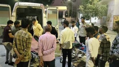 Shamli: Tragic accident on Holi, bike collided with truck parked on the roadside, mother and daughter died