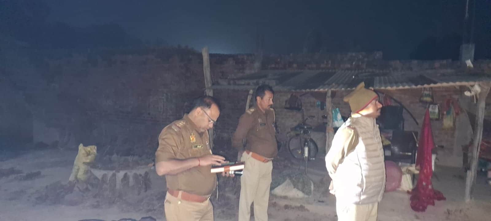 UP: Son hacks parents with axe in family dispute, kills mother and grandmother when stopped; brother seriously