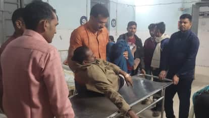 police station gate Violent clash illegal liquor dealer arrest constable seriously injured in attack Holi 2026