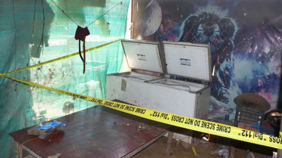 young man Dead body found in freezer in lucknow at Biryani shop