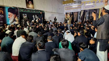 Prayagraj News: Shia community mourns Khamenei's death, pays tribute by taking out a procession