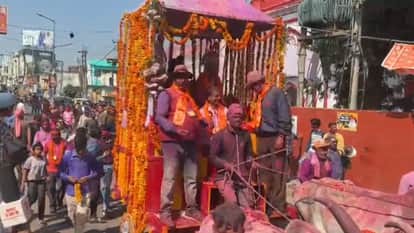 Holi 2026 Colours and Gulal rained in Bareilly historic Ram Barat