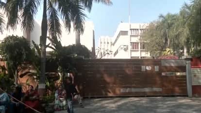 Several schools in Delhi received bomb threats via email