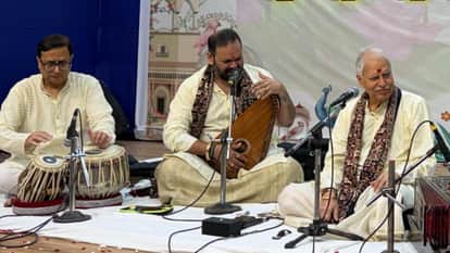 Varanasi News Today Accident two dead satellite phone found with foreign national in airport