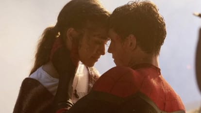 From On Screen Couple To Romantic Off Screen Couple Heres A Timeline Of Tom Holland And Zendaya Relationship