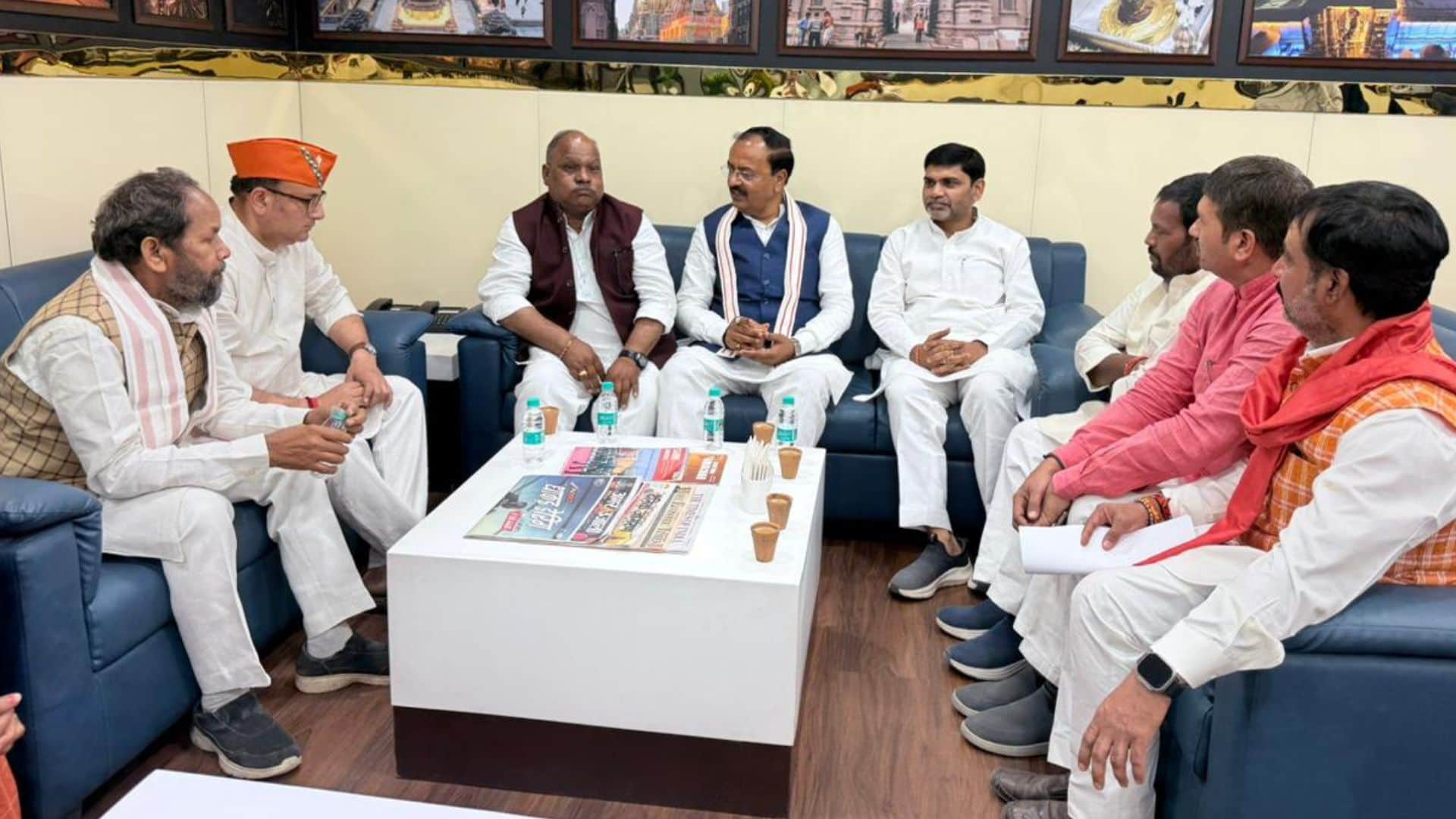 Akhilesh hypocrite Keshav Prasad said in Kashi Shankaracharya is God welcomed wherever he goes Politics