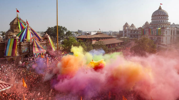 होली की धूम: मथुरा, काशी और अयोध्या समेत पूरे यूपी में रंग, रस व राग का उल्लास; मस्ती में निकलेंगी टोलियां