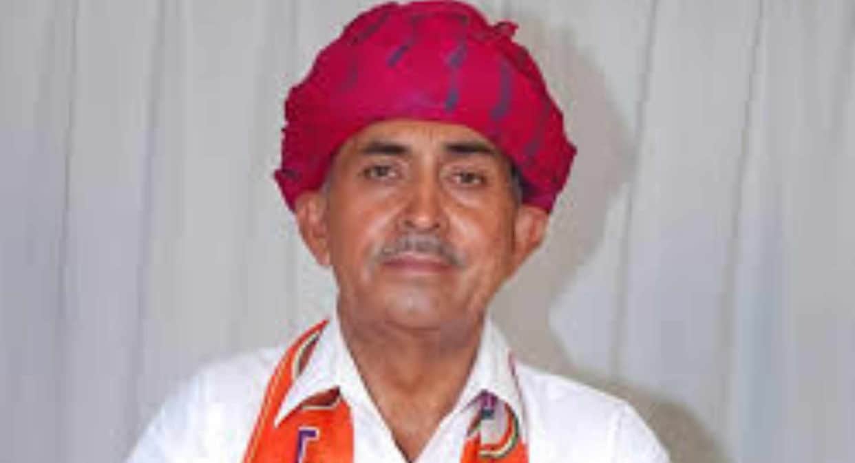 iran israel tension kishan singh purohit stranded in dubai lumbaram choudhary letter to s jaishankar