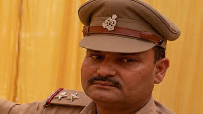 UP: Police Commissioner suspends outpost in-charge and three head constables for colluding with drug dealers