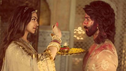 Swara Bhasker Clarifies Jauhar Remark says I Never Said Rani Padmavati Was A Coward