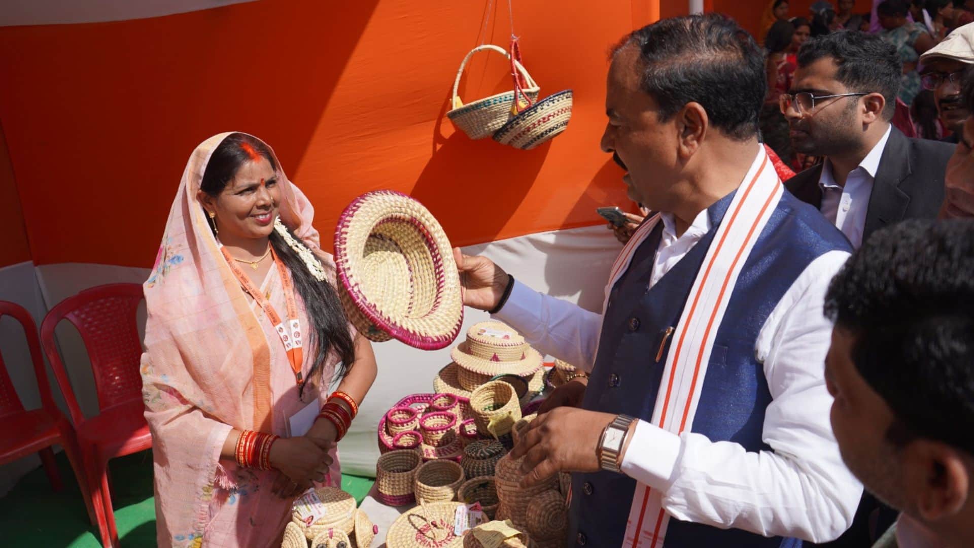 Akhilesh hypocrite Keshav Prasad said in Kashi Shankaracharya is God welcomed wherever he goes Politics