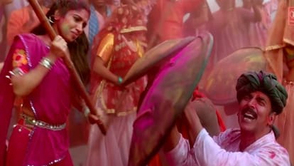 Holi 2026 From Raanjhanaa And Mohabbatein To Sholay Cinema Scenes That Changed The Meaning Of Holi