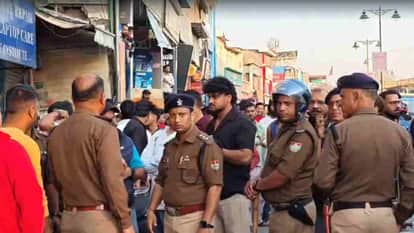 Dehradun News Chaos erupts on Chakrata Road ahead of Holi two groups clash over water balloons